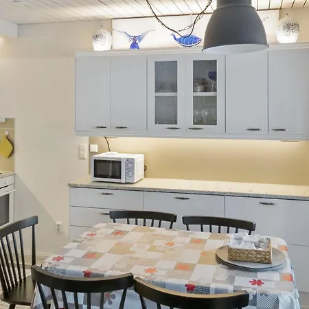 Joutsenlampi By Interhome *